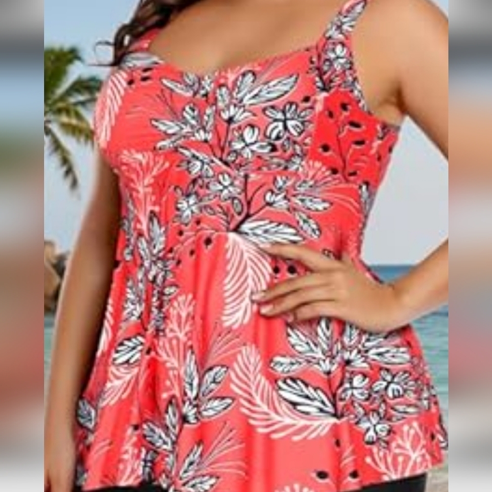 Tropical Floral Women's Flowy Swim Top. Sz 22W